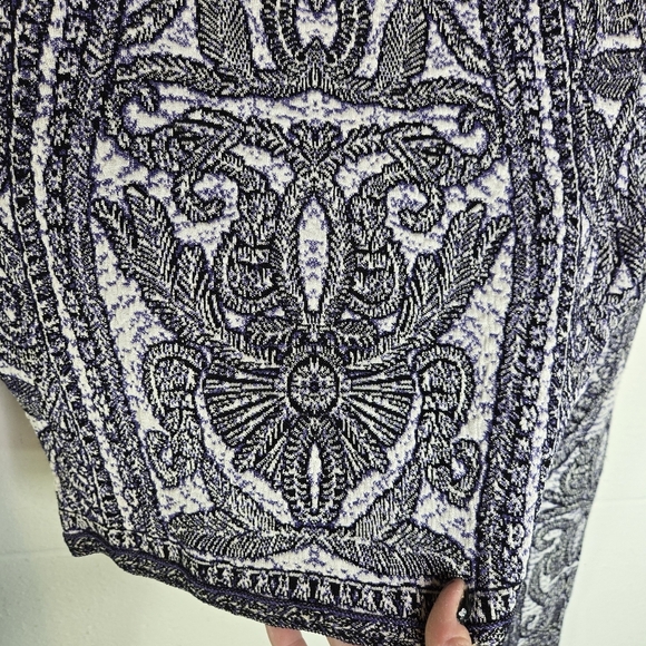 Herve Leger Mackenzie Intarsia Knit Jacquard Cropped Long Sleeve Top - Picture 9 of 16